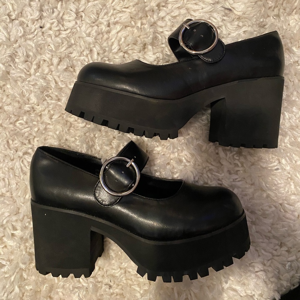 CURRENT MOOD MARY JANE PLATFORMS